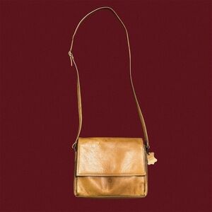 Nordstrom vintage tan distressed leather crossbody purse